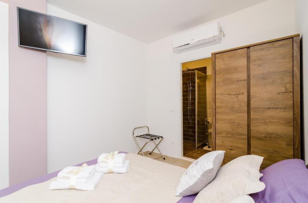 Apartment & Room Lady O Ragusa Esterno foto